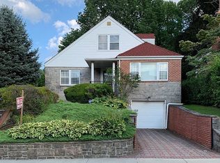 17826 Kildare Rd, Jamaica, NY 11432