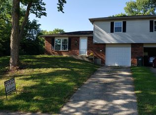 1203 Heritage Dr, Troy, OH 45373