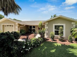 509 Manatee Dr, Ruskin, FL 33570