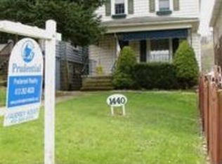 1440 Ridge Ave, Coraopolis, PA 15108