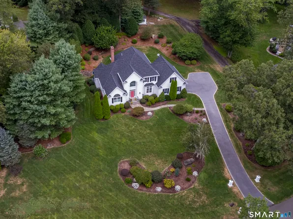 6 Parkman Place, Old Saybrook, CT 06475