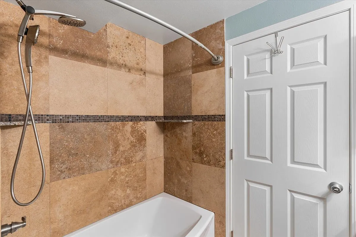 2747 South Kihei Road - H - 007 — Photo 2