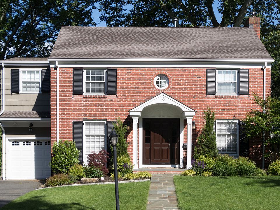 1st image of 16 Claremont Dr