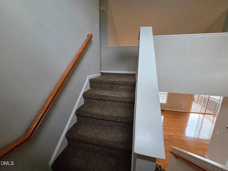 549 Mountain Lake Dr — Photo 25