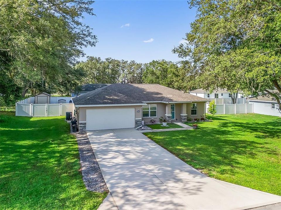 1st image of 9364 SE 164th Pl