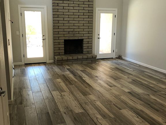 3rd image of 9020 E Winchcomb Dr