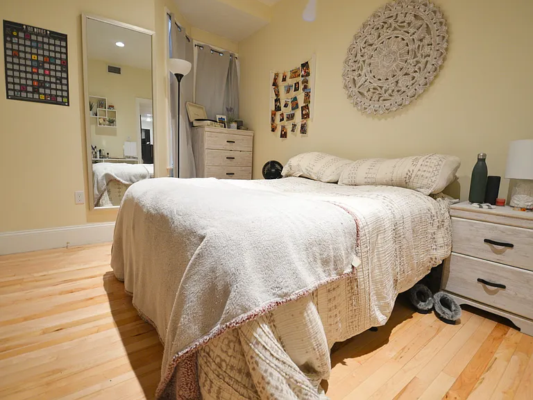 1203 Beacon St #12 — Photo 5