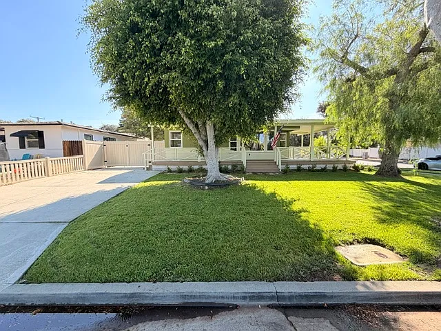 4 bed, 1599 sqft, $4,100 — Photo 3