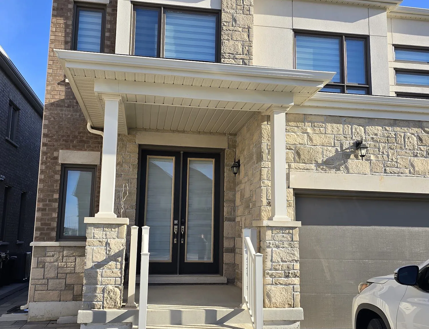 3 bed, $1,950 — Photo 1
