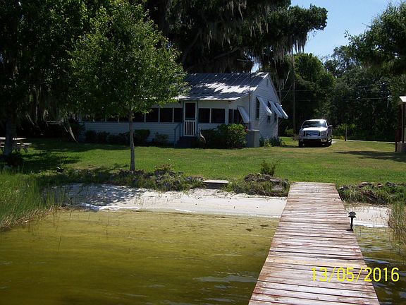 3rd image of 136 Berton Dr