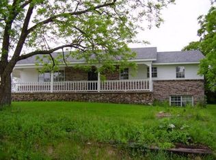 185 Stouffer Dr, Macks Creek, MO 65786