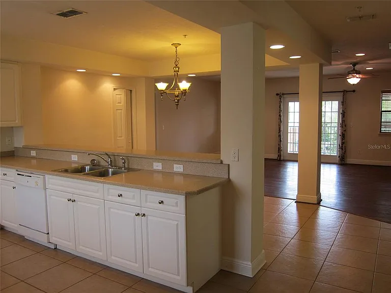 2602 SW 87th Dr #201 — Photo 21