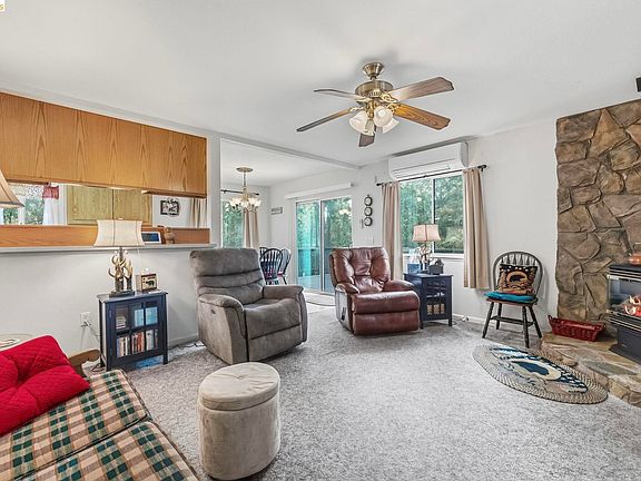 3rd image of 24158 Lama Hisum Rd