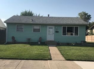 1925 8th Ave W, Williston, ND 58801