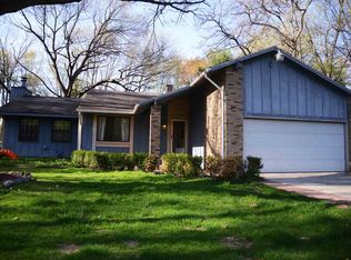 26705 Roseland Rd, Elkhart, IN 46514