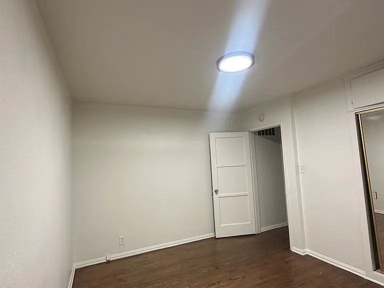 4410 Le Park Dr — Photo 3