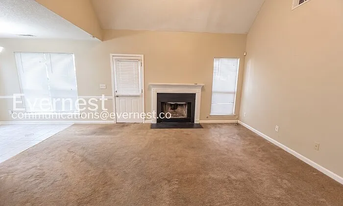 6416 Phillips Creek Dr — Photo 3