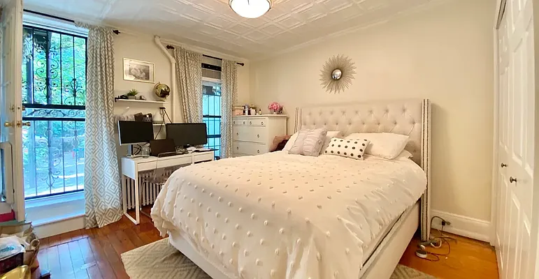 Rented by The Agency | media 4