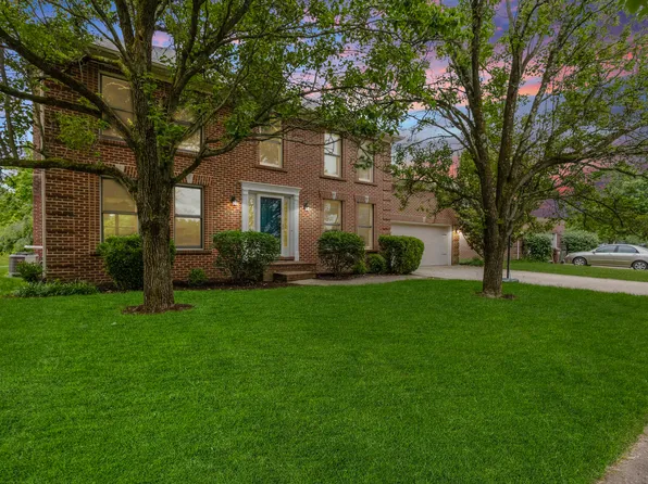 2176 Palomar Trace Dr, Lexington, KY 40513