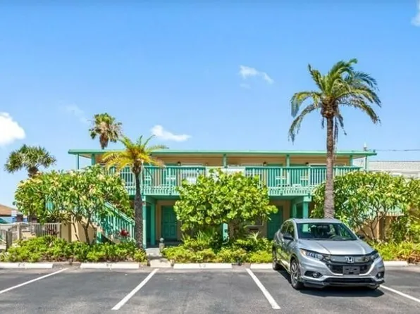 2700 Gulf Blvd #2, Belleair Beach, FL 33786