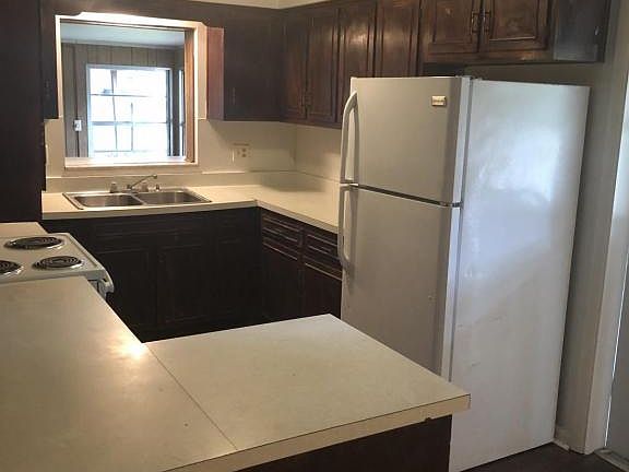 2nd image of 1338 Lake Bonny Dr