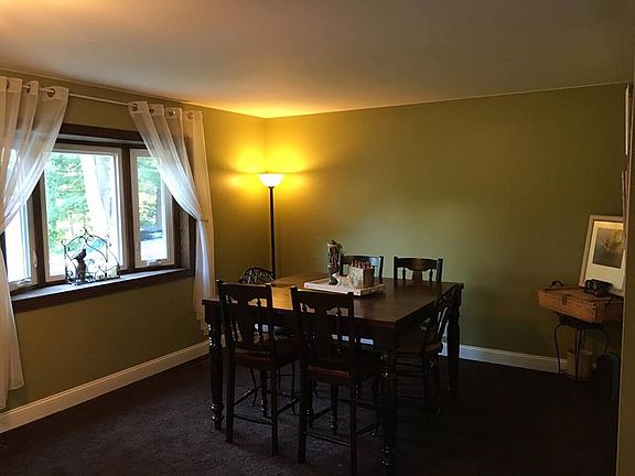 Family Room - Dining Room