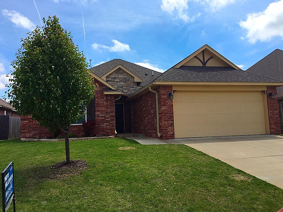 1st image of 12008 Chesterfield Ln