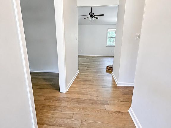 5th image of 4110 Foreman Way