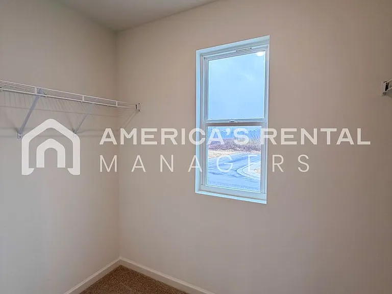 2122 Addison Way SW — Photo 37