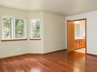 8713 68th St NW, Gig Harbor, WA 98335