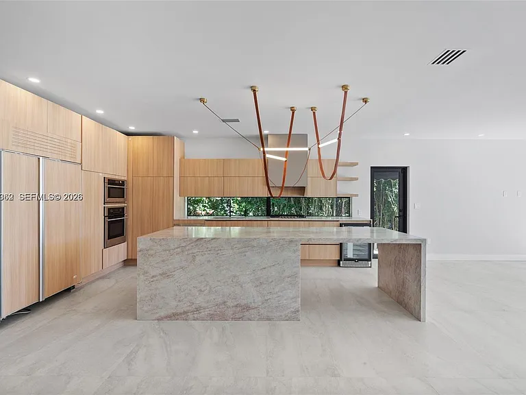 550 S Shore Dr — Photo 19