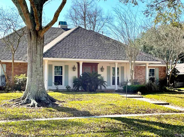 12318 N Oak Hills Pkwy, Baton Rouge, LA 70810