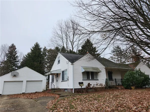 826 Miles Ave NW, Canton, OH 44708