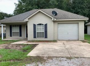 108 Poe St, Madisonville, LA 70447