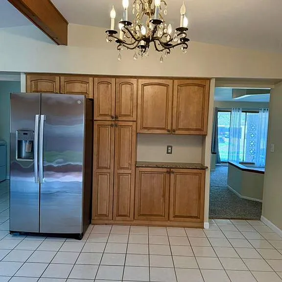 5739 Willow Creek Dr — Photo 6