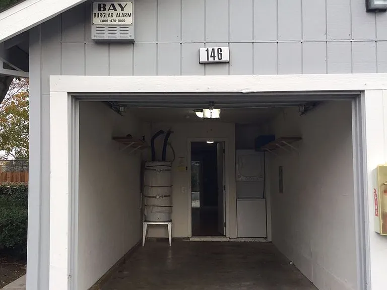 2 Bedroom / 1 Bathroom Townhome in Bay Point — Photo 14