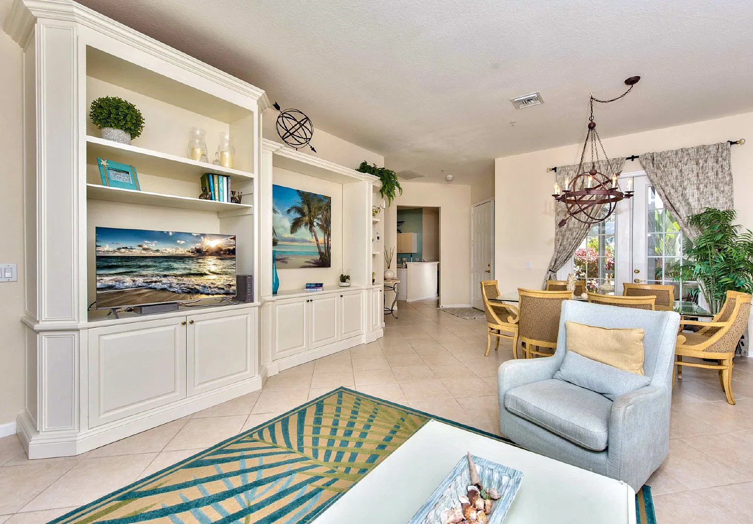 2 bed, $6,500 — Photo 1