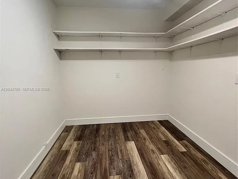 1705 Whitehall Dr #403 — Photo 42