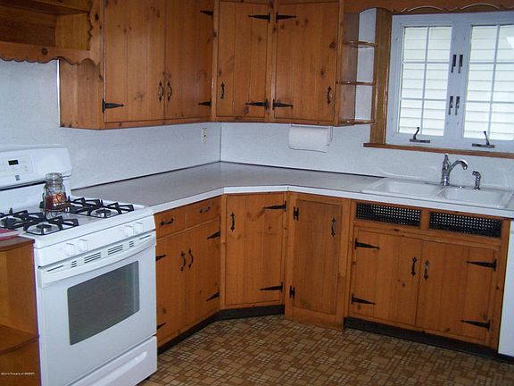 5th image of 200 Shoemaker St