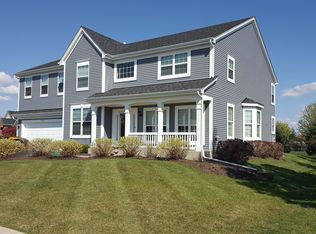 9842 Sheldon Rd, Huntley, IL 60142