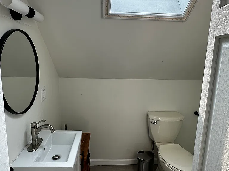 619 E Potter Ave — Photo 16