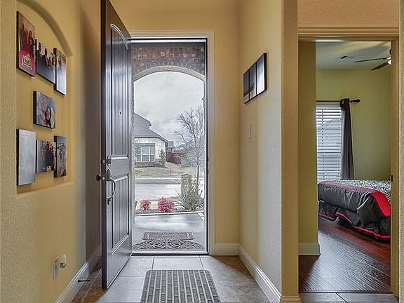 5th image of 11921 Bexley Dr