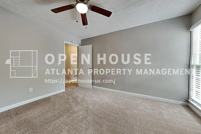 3111 Fife Way — Photo 12