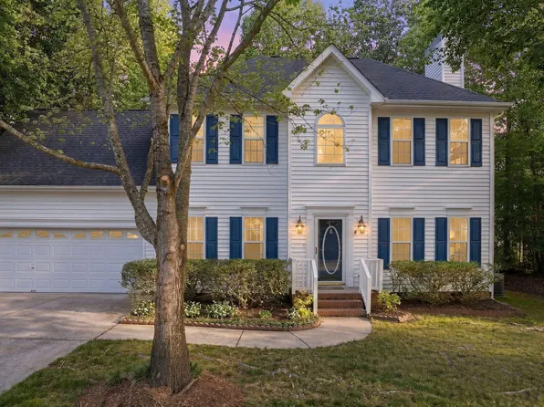 3612 Dewing Dr, Raleigh, NC 27616