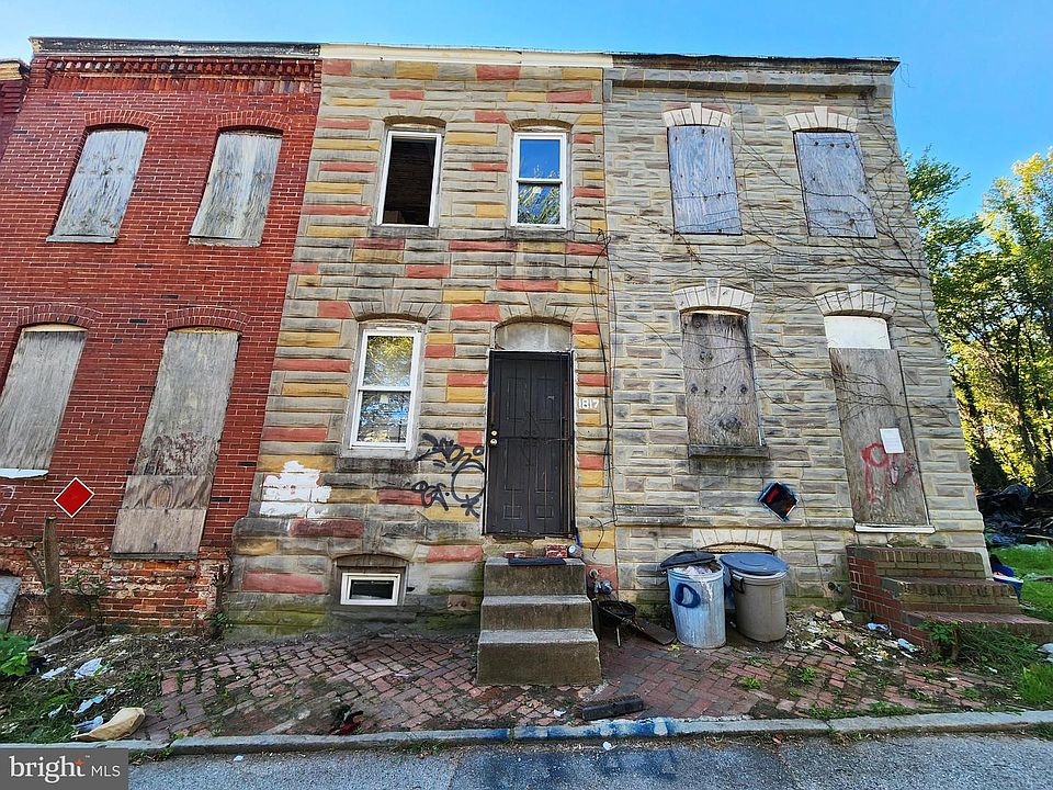 1st image of 1817 Vine St
