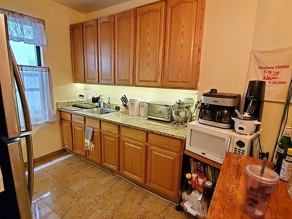 2nd image of 26-15 30th St #1R