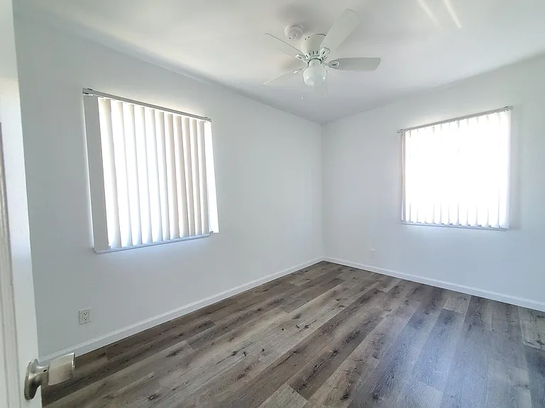 7317 Ensign Ave — Photo 6