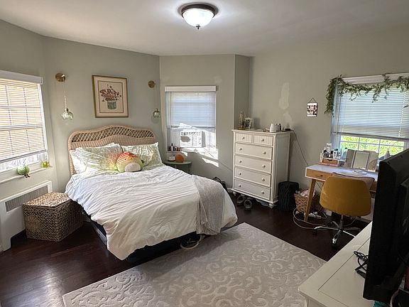5th image of 3536 Stettinius Ave #5