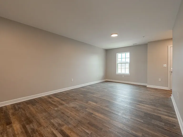 755 Fairview Rd #G — Photo 24