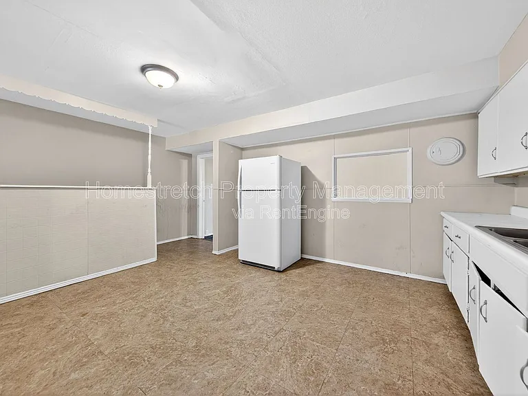 10409 Renfrew Dr — Photo 8